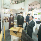 ดร.ดนุช ตันเทอดทิตย์ เลขานุการรัฐมนตรี อว. ร่วมเปิดงานแสดงผล ... พารามิเตอร์รูปภาพ 6